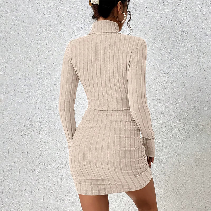 Vestido Curto de Inverno Hestia